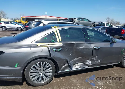 2019 Audi A8 L 55 from USA, damaged, VIN WAU8DAF82KN004287
